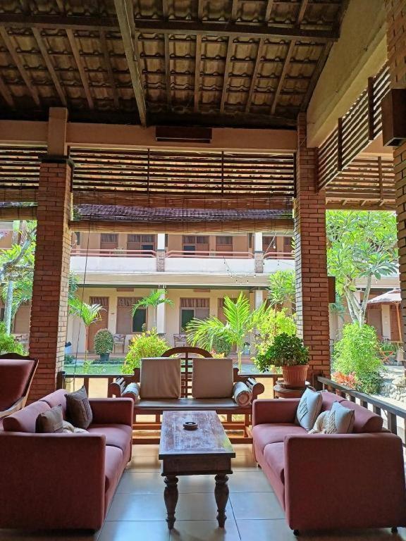 Nyiur Resort Hotel パンガンダラン エクステリア 写真